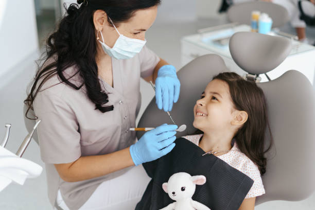 Best Dental Bonding  in Madera, CA